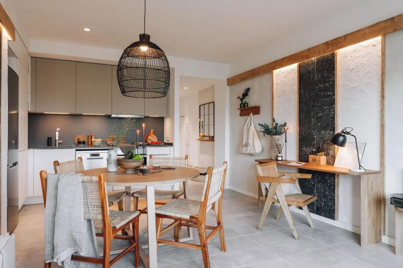 ברצלונה Ferrat - 3 Bedrooms In Eixample Esquerra דירה
